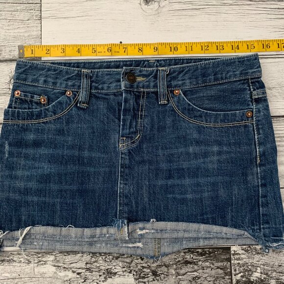 Free Jeans Vintage Denim Y2K Low Rise Distressed Frayed Micro Mini Jean Skirt - Picture 6 of 9